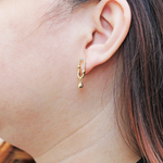 Load image into Gallery viewer, Unique Molly Oval with Ball Fashion Earring for women