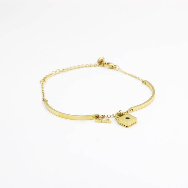 Molly Love Lock Fashion Bracelet - Molly Jewelries Your everyday jewelry